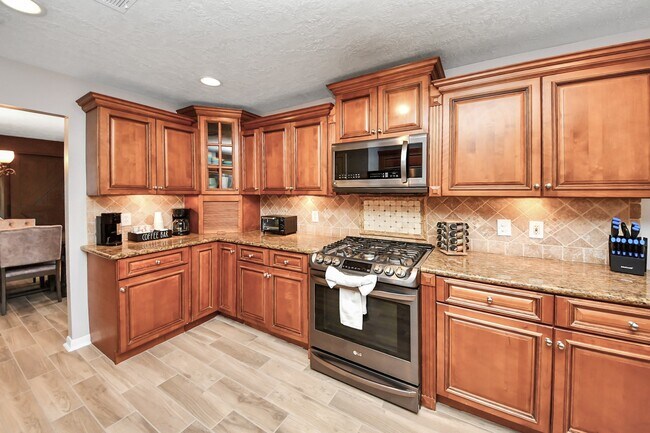 Photo - 12711 Laurel Bank Way