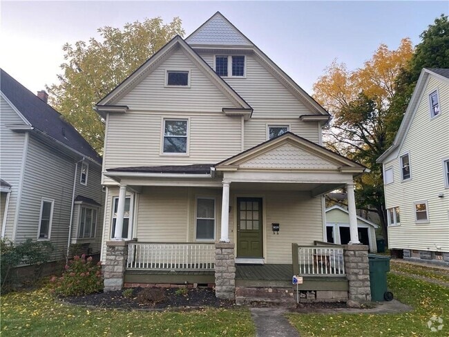 Building Photo - 1459 South Ave Rental