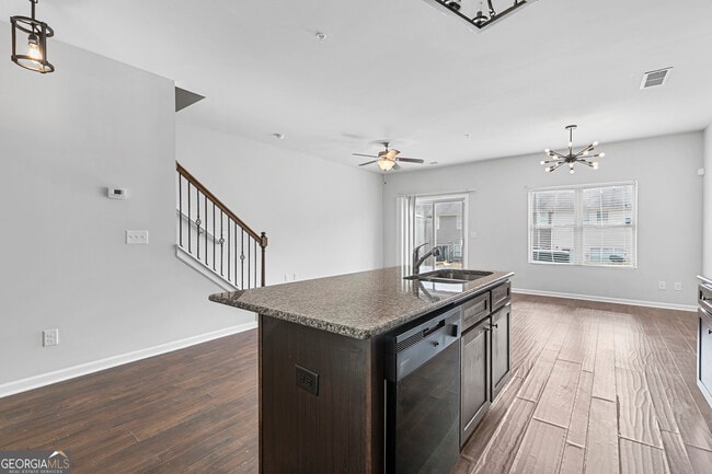 Photo - 1969 Old Dogwood