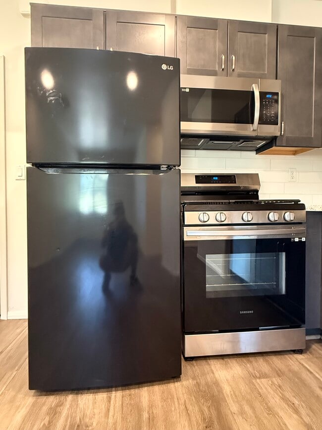 Photo - 1650 E Ponderosa Pkwy Unit 113