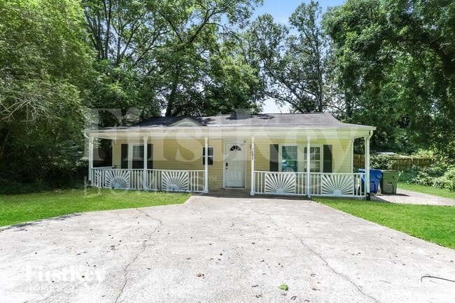 Building Photo - 1698 Sandtown Rd SW