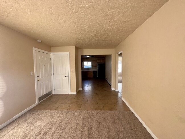 Photo - Blaine Avenue Apartments Unidad Apt 9