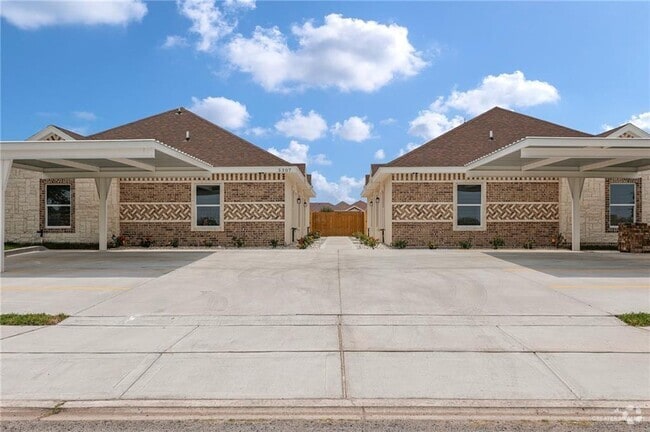 Building Photo - 3307 Aurora Ln Unit B Rental