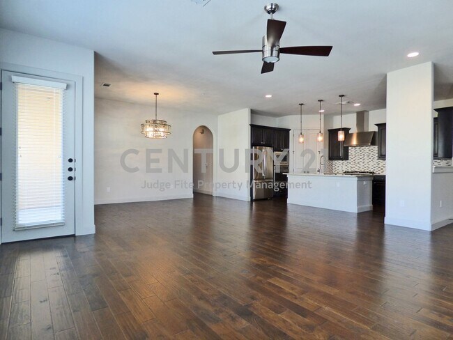 Photo - Beautiful 2/2.5 in Carrollton-Farmers Branch ISD For Rent! Unit 4-301