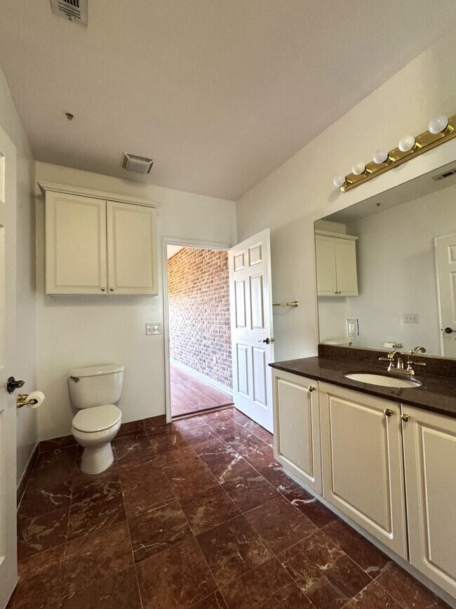 Photo - 15 Warren St Unit 319