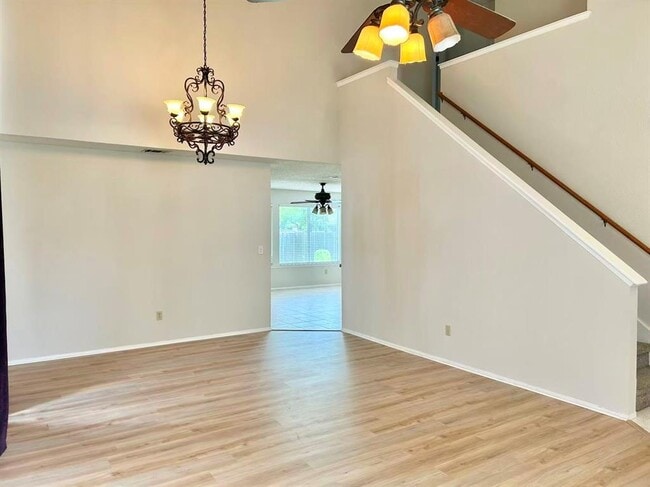 Photo - 12906 Tantara Dr