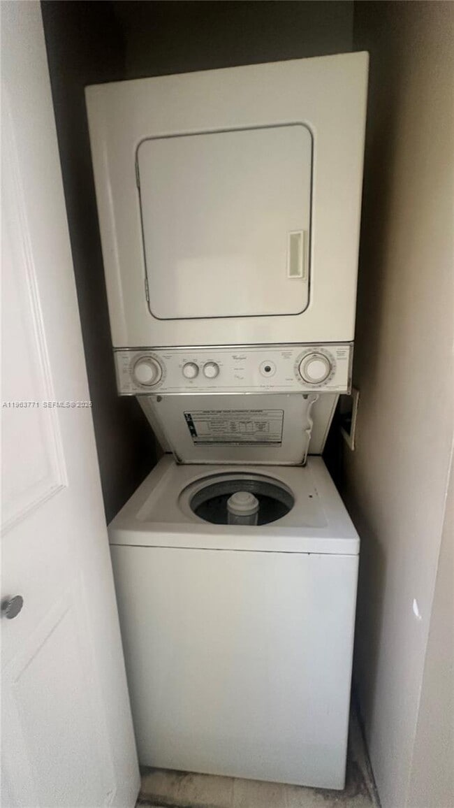 Photo - 9999 Summerbreeze Dr Unit 315