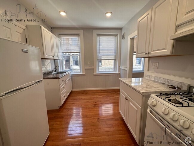 Building Photo - 39 Clark St Unit 22 Rental