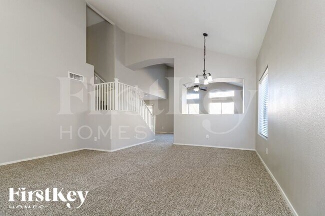 8560 W Vogel Ave