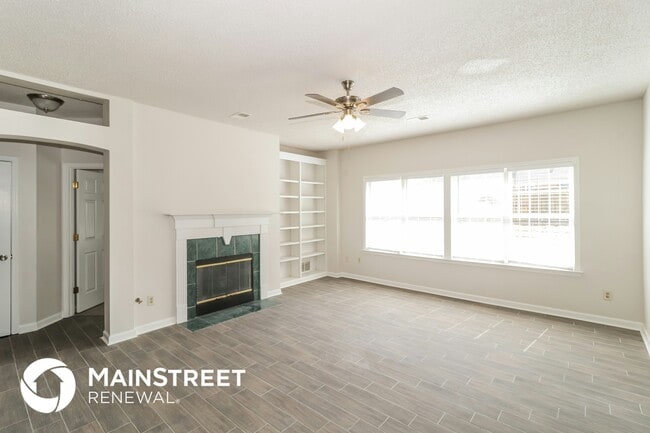 Photo - 7555 Windsong Dr