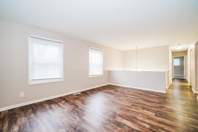 Photo - 6544 Portsmouth Dr