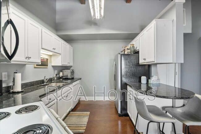 Photo - 55 S Harding St