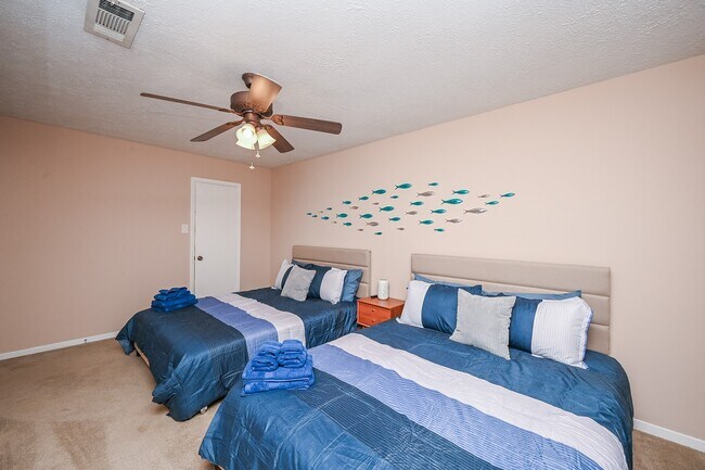 Photo - 19414 Dianeshire Dr