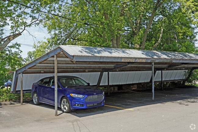 Estacionamiento cubierto