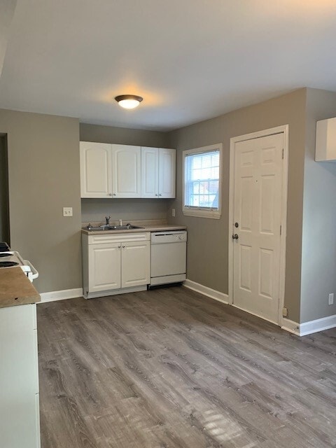 Photo - 4302 Clarendon Rd