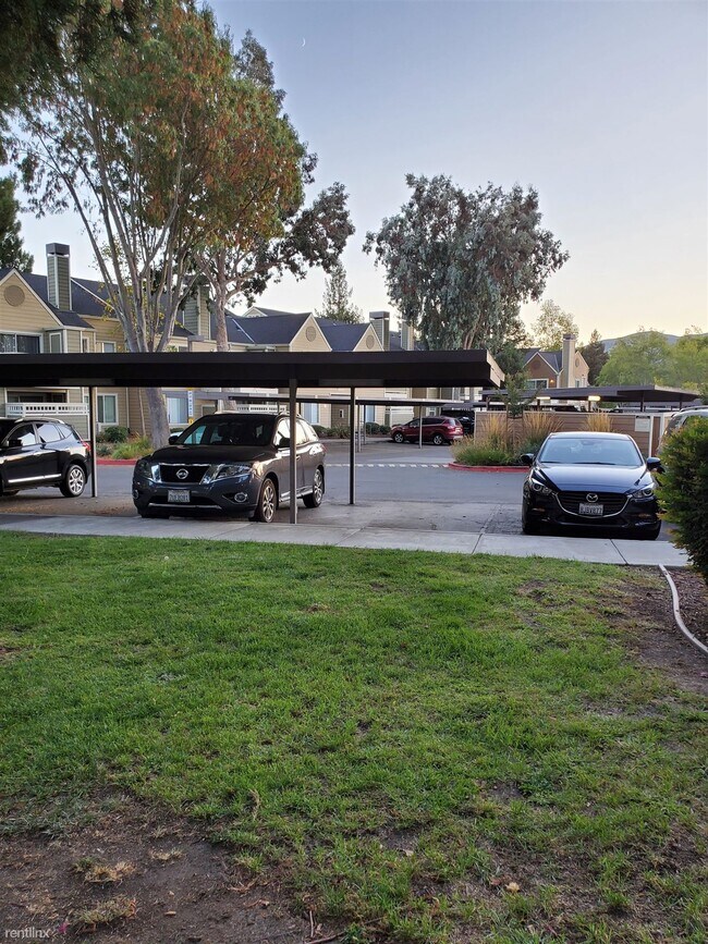 Photo - 2 br, 2 bath Condo - 160 Reflections Drive 11