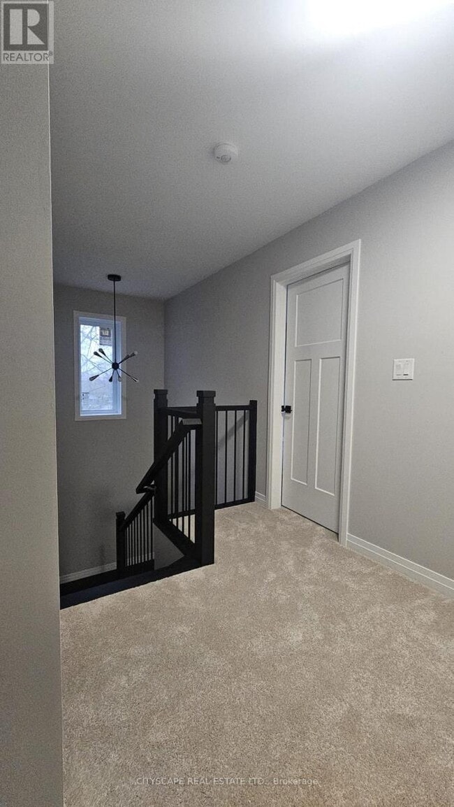 Photo - 264 Blair Rd