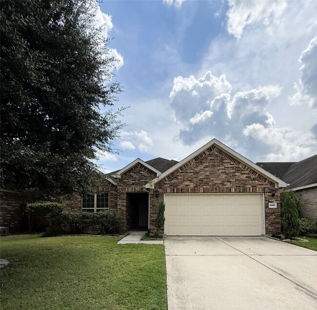 Photo - 22646 Triangle Ridge Dr House