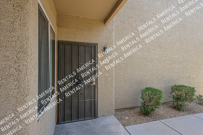 Photo - 2929 W Yorkshire Dr Unidad 1016 Rental