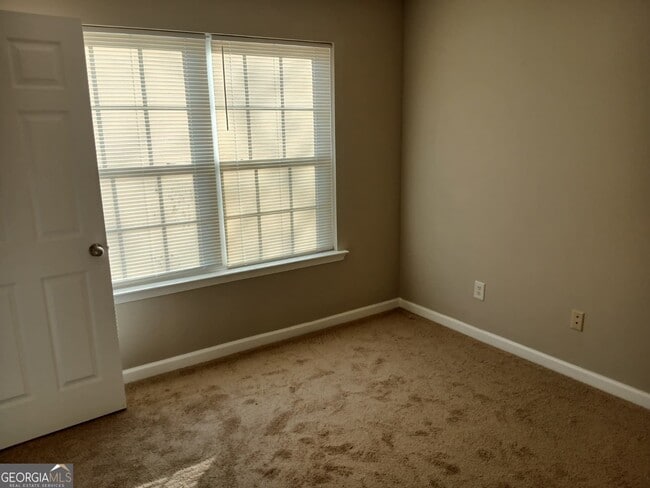 Photo - 5190 Hanover St