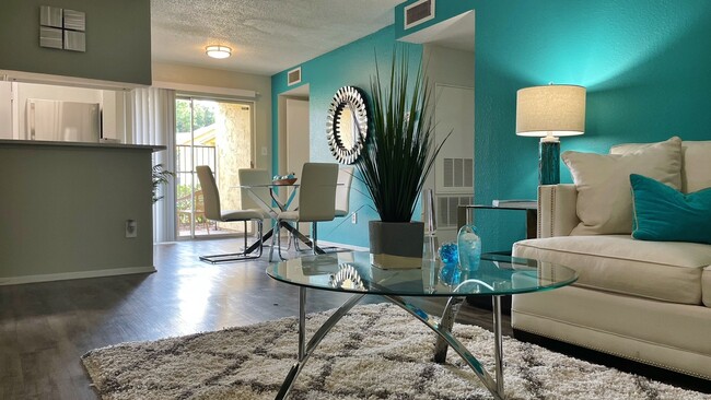 Photo - Goldelm at Metro West