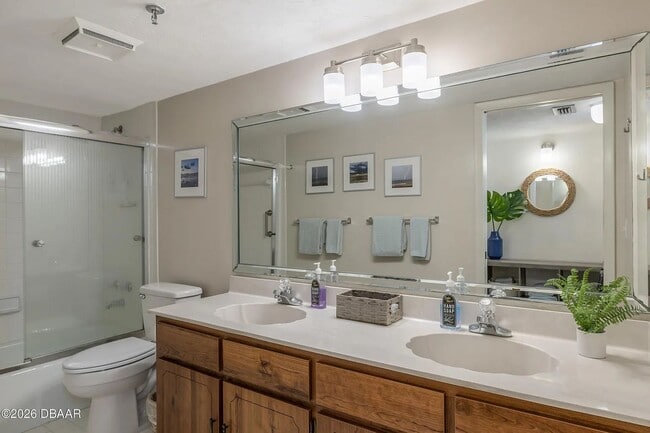 Photo - 2 Bedroom 2 Bathroom Oceanfront condo in Ormond Beach Unit C2