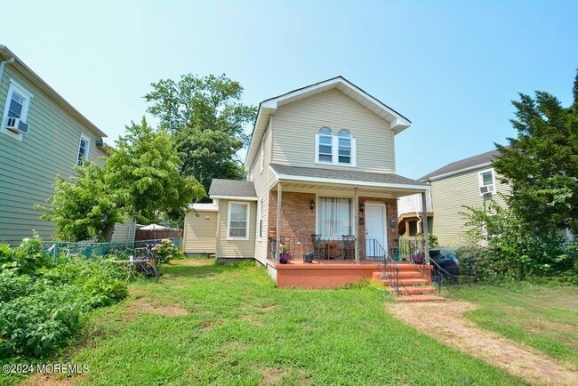 Photo - 193 Union Ave