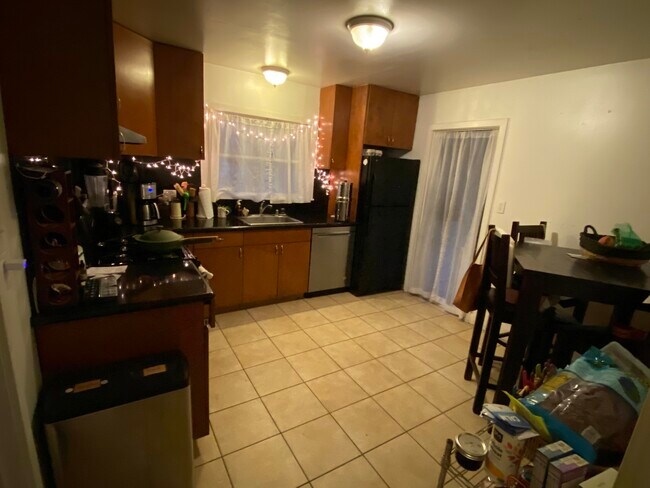 Photo - 7302 Bodega Ave