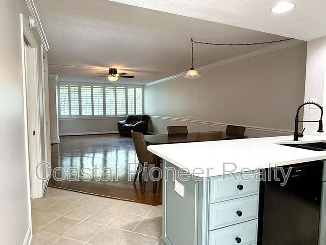 Photo - 2614 Cove Cay Dr Unit 204