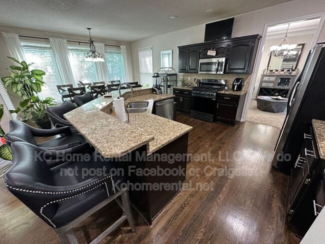 Photo - 11429 W 142nd Terrace