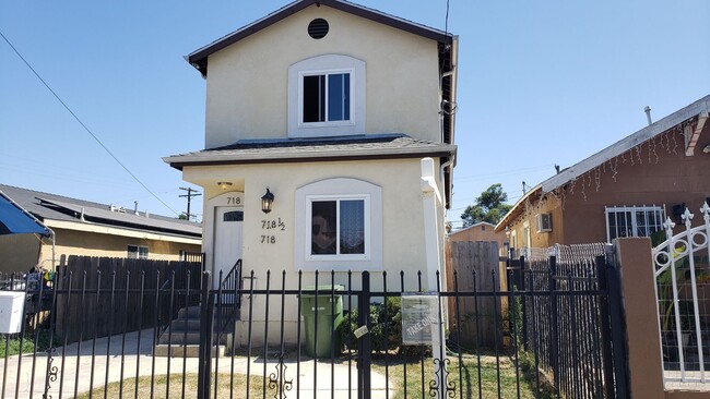 Photo - 40(718) Unit 40(718F)