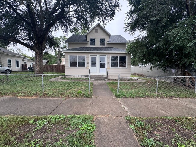 Building Photo - Plains - 116-118 S Rustin St Unit 118 S Rustin St Rental