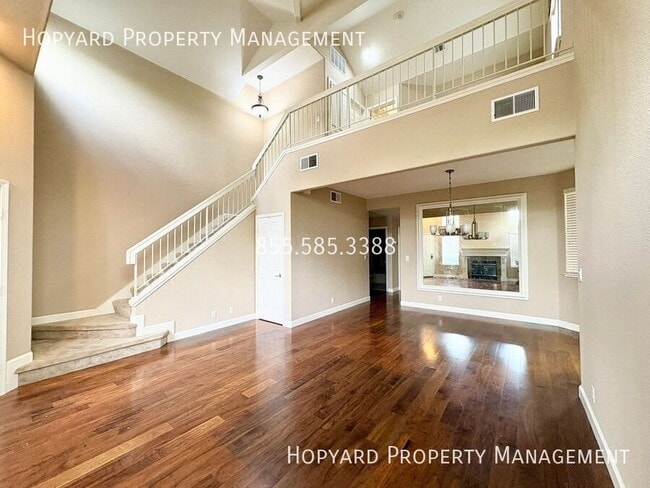 Photo - 39882 Potrero Dr