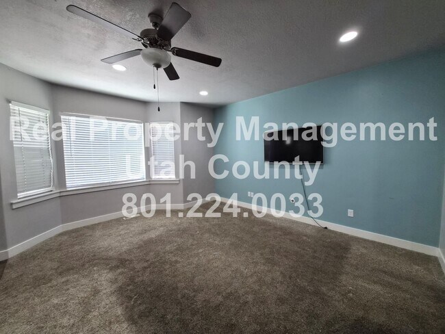 Photo - Townhome in Eagle Mountain