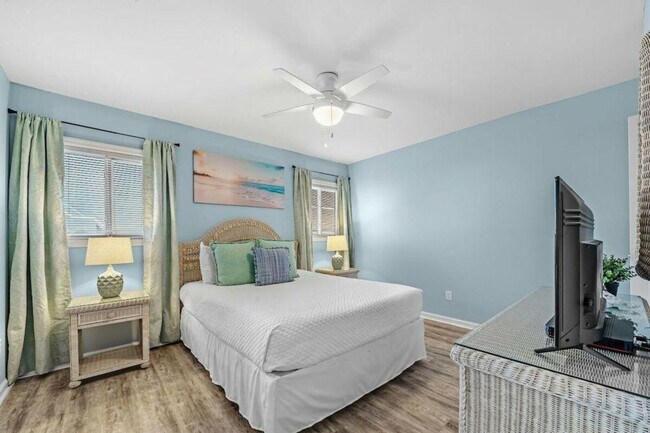 Photo - 1988 W Beach Blvd Unit ID1380580P