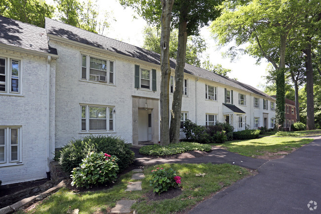 Jericho Manor Apartments - Jericho Manor Apartments