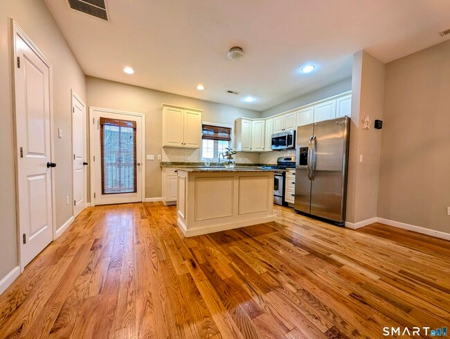 Photo - 15 Old Oak Dr Unit 15