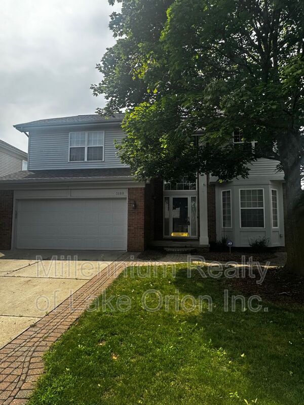 Building Photo - 3189 Silverbrook Dr Rental