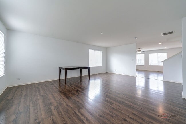 Photo - 202 Minuet Cir