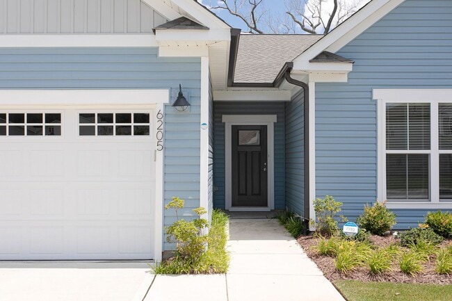 Photo - Beautiful 4-bedroom, 2-bath Home with Lake View!