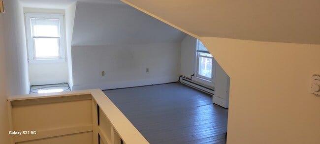 Photo - 731 Berwyn Ave