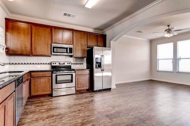 Photo - Double Eagle Townhomes