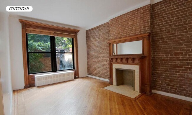 Photo - 310 W 89th St