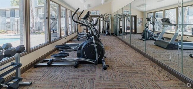 Building Photo - 200 Hollow Tree Ln Unit 1204-2 Rental