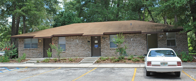 Hammock Oaks Apartments - Hammock Oaks Apartments