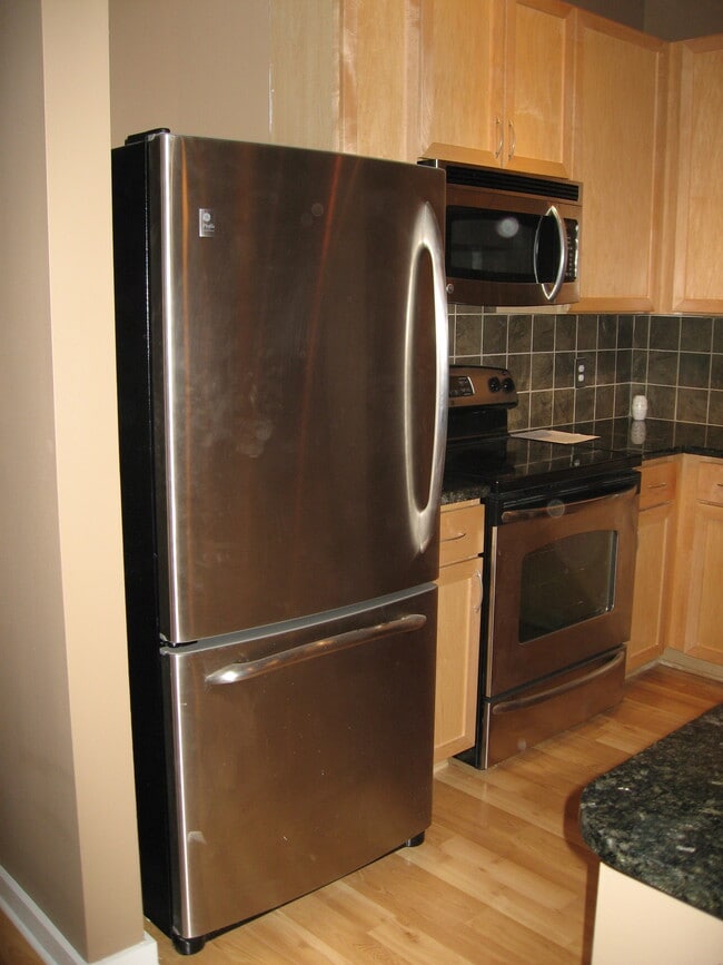 Photo - 3000 Vanderbilt Pl Unit 113