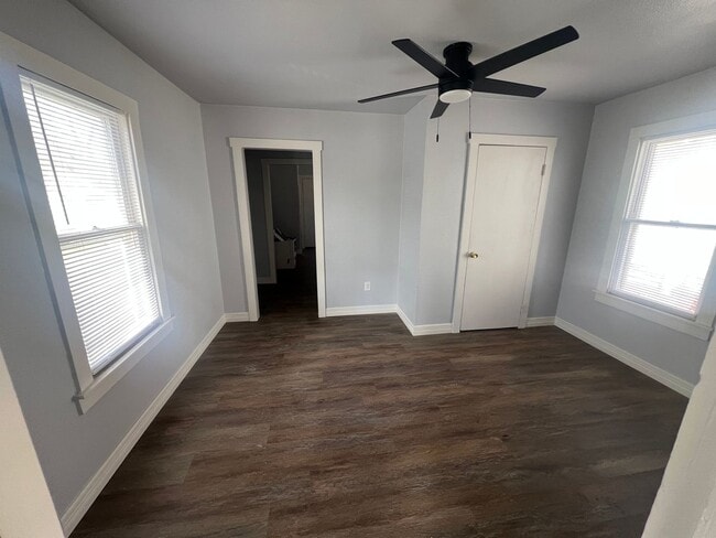 Photo - Cute 1/1 Cottage Available for Lease!