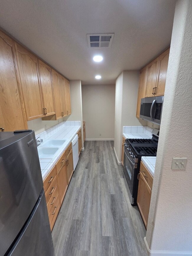 Photo - NA360-Bachan, David Unit 3600