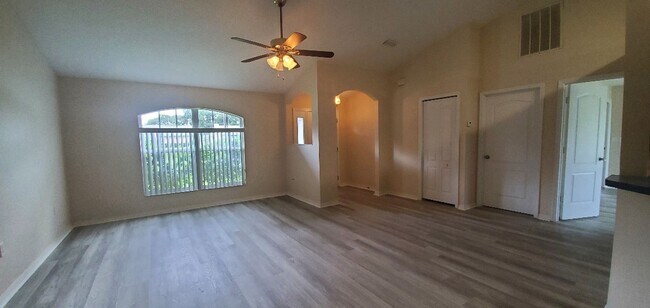 Photo - 3-Bedroom, 2-Bathroom Home in Kissimmee