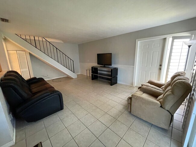 Photo - 3363 Alouette Cir